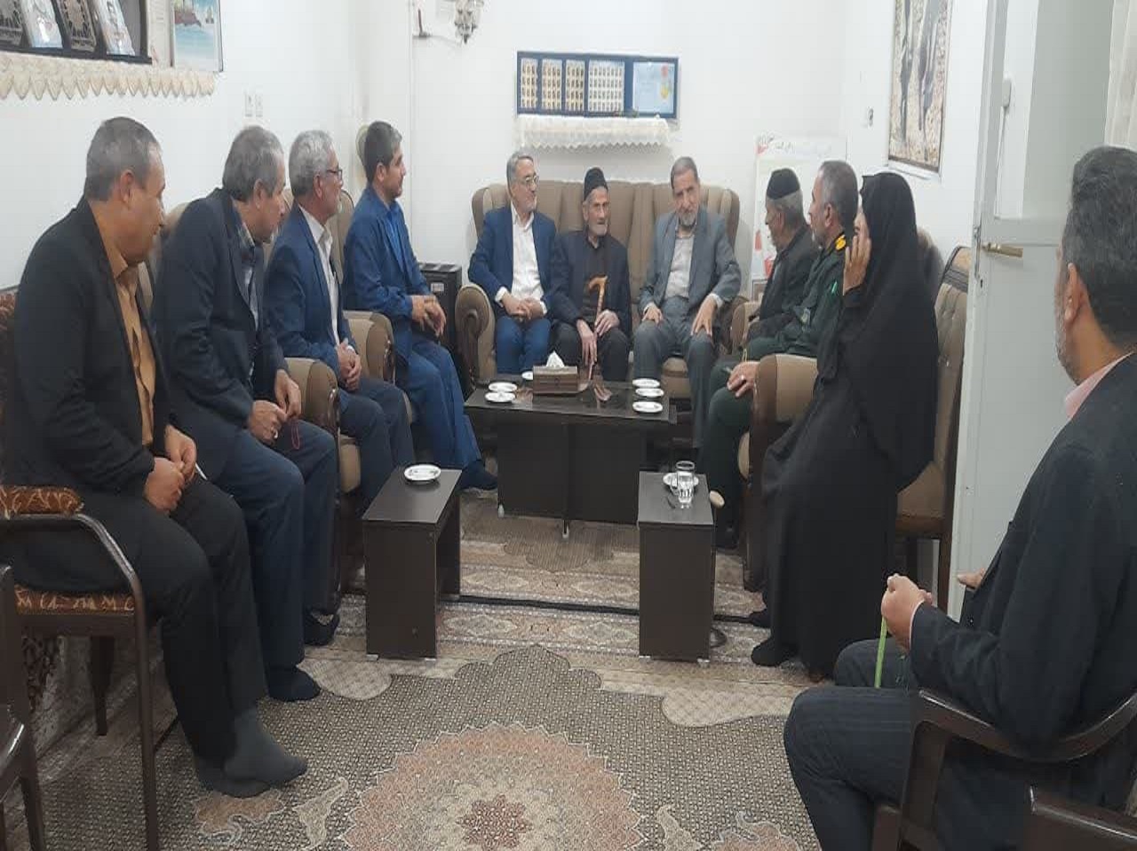 مصطفی معینی در دیدار با خانواده سرداران شهید اربابی
