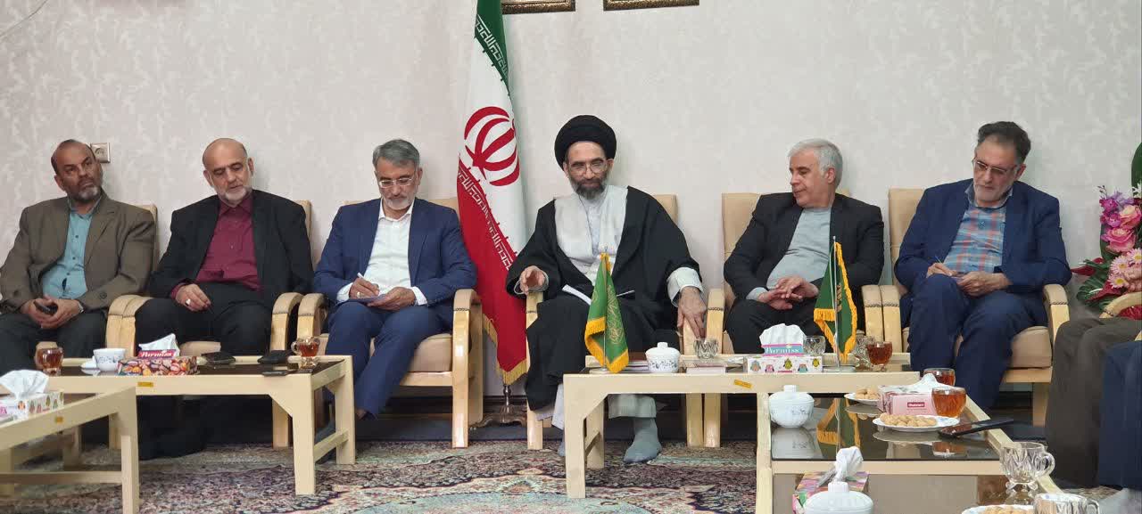 دکتر مصطفی معینی آرانی در دیدار با امام جمعه کاشان